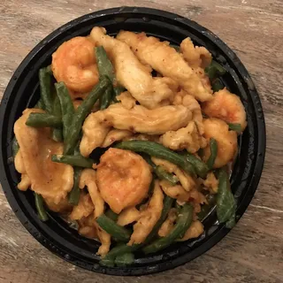 Thai Curry Chicken & Shrimp
