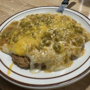 CFS boss style! Boss style means with chile, cheese and white gravy all together!
