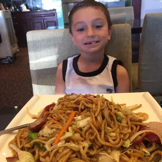 BBQ Pork chow mein