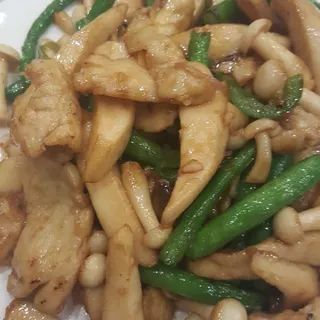 Stir-Fry Chicken with Mix Mushrooms