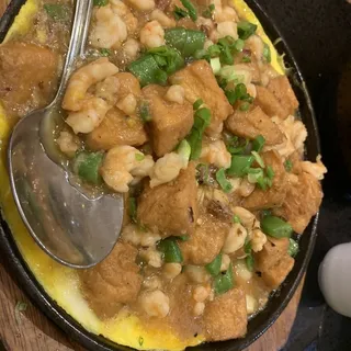 Sizzling Tofu with Seafood Japanese Style