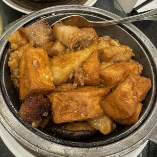 Braised Cod Fillet In Clay Pot