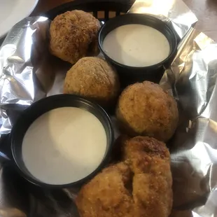 Boudin balls