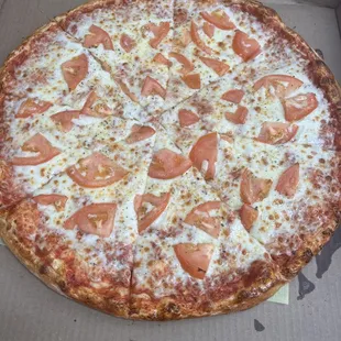 cheese and tomato pizza.