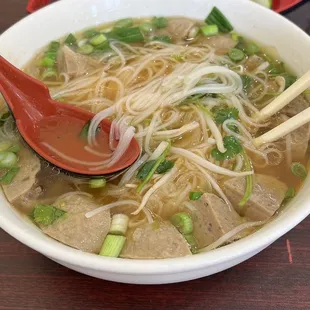 Pho 6. Beef Meatball Noodles Soup