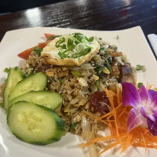 T&apos;s special fried rice