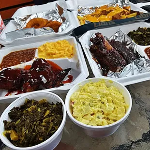 New location in BP corner of Gibraltar and Jefferson Wonderful has 2 tables for dining inside