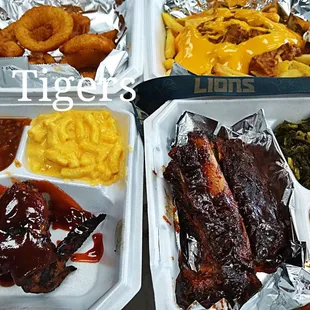 New location in BP corner of Gibraltar and Jefferson Wonderful has 2 tables for dining inside