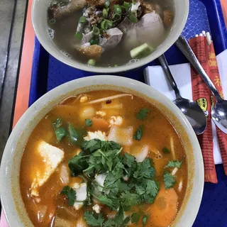 Tom Yum Noodle Soup