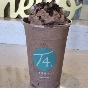 Oreo chocolate smoothie.