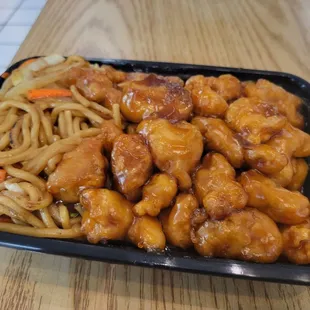 Orange Chicken w/ Fried Noodles