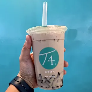 Earl Grey Milk Tea w/ coffee jelly