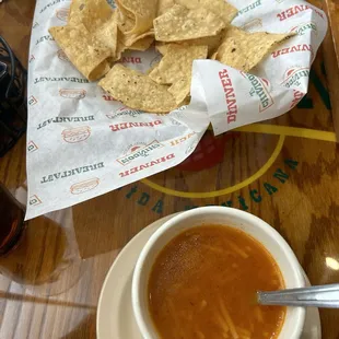 We had complimentary fideo