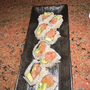 Spicy yellowtail cut roll