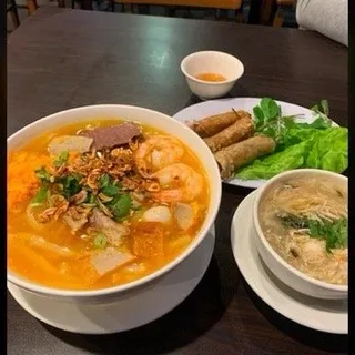 Fish Maw, Crab and Scallop Soup