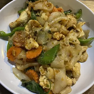 Pad Kee Mao (drunken noodles)