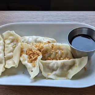 Steamed chicken dumplings