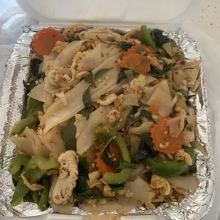 Pad Kee Mao (drunken noodle)