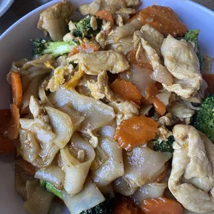 Pad See Ew with chicken