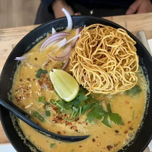 Khao soi (Northern Thailand coconut curry noodle soup)