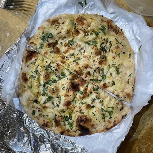 Garlic naan