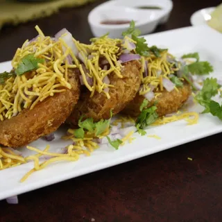 Aloo Tikki Chaat, with Chutneys Small Plate