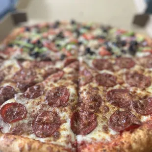 Half veggie half pepperoni pizza