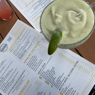 Avocado margarita