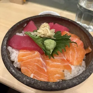 Tuna and salmon bowl