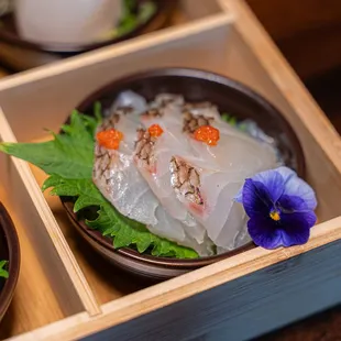 8pc Sashimi Box