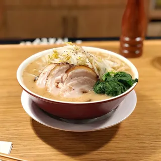Tonkotsu Jiro Ramen