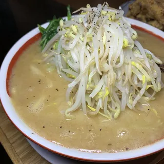 Tonkotsu Chashu Jiro Ramen