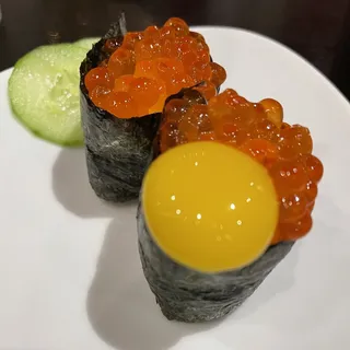 Salmon Roe Sushi (1 pc)