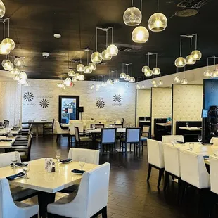 Interior seating lights Tabla Indian Restaurant Orlando