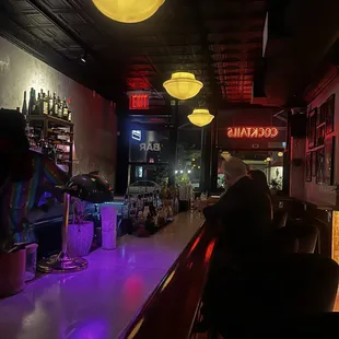 Bar room