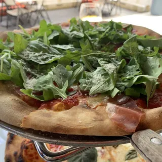 12" Prosciutto and Arugula