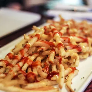 Garlic Aioli and Sriracha Fries