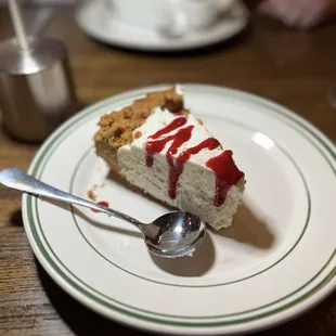 Fred's Cheesecake (blackberry)