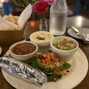 Guac, salsa, ceviche, queso: sampler appetizer perfection