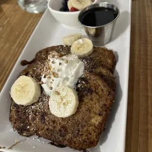 Banana nut French toast