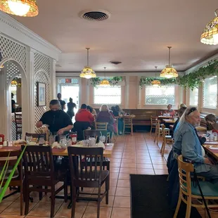Main dinning area