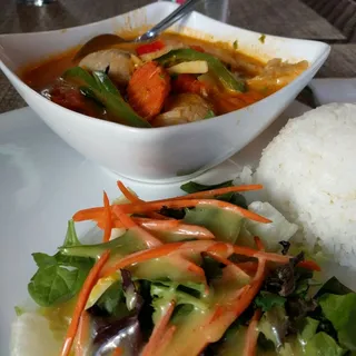 11. Red Curry Lunch Plate