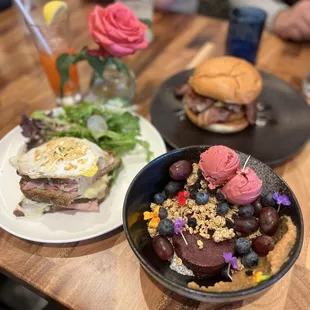Açaí bowl Smash Burger