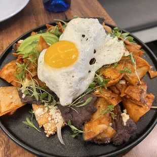 Salmon Chiliquillas