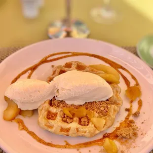 Belgian Waffles - literally pizza dough.  Absolutely pathetic!