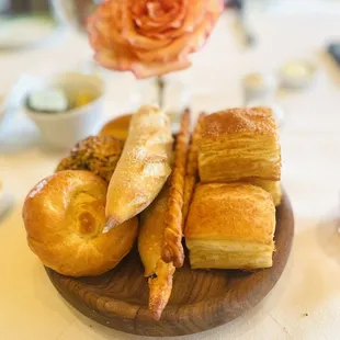 Bread service