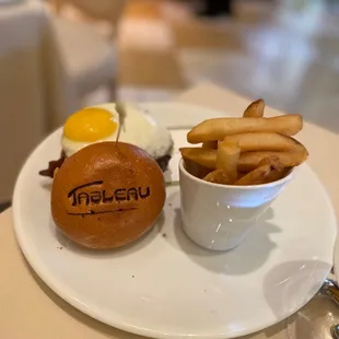 Breakfast Burger