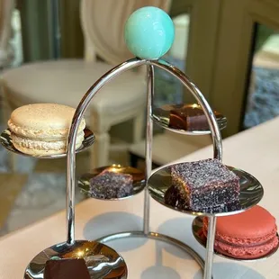 Macarons and things