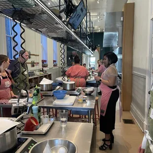 The cooking space for the attendees. Every group of 2 is placed at a station and you're equipped with everything you need for the class!