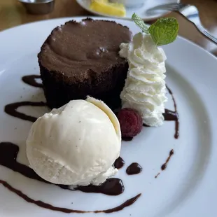 Chocolate Mousse Cake